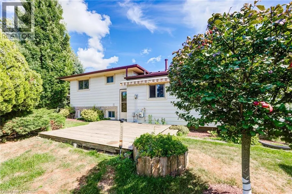 302 BORDEN Court