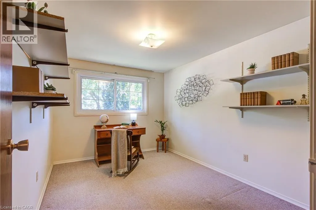 302 BORDEN Court