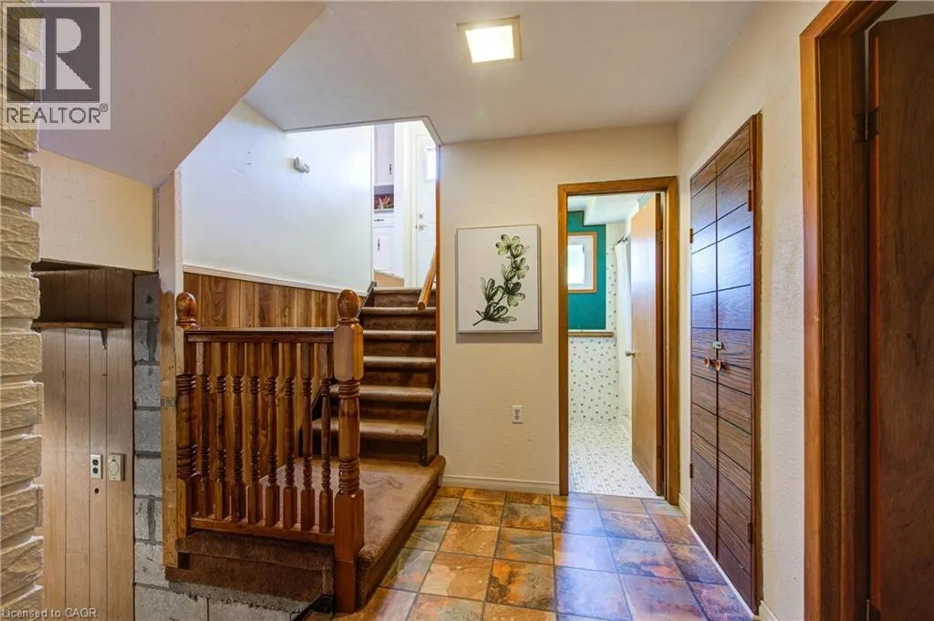 302 BORDEN Court