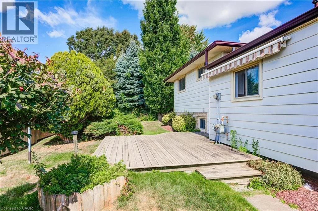 302 BORDEN Court