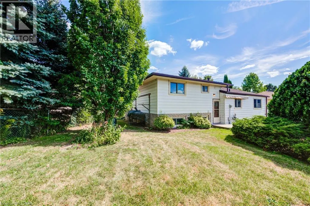 302 BORDEN Court