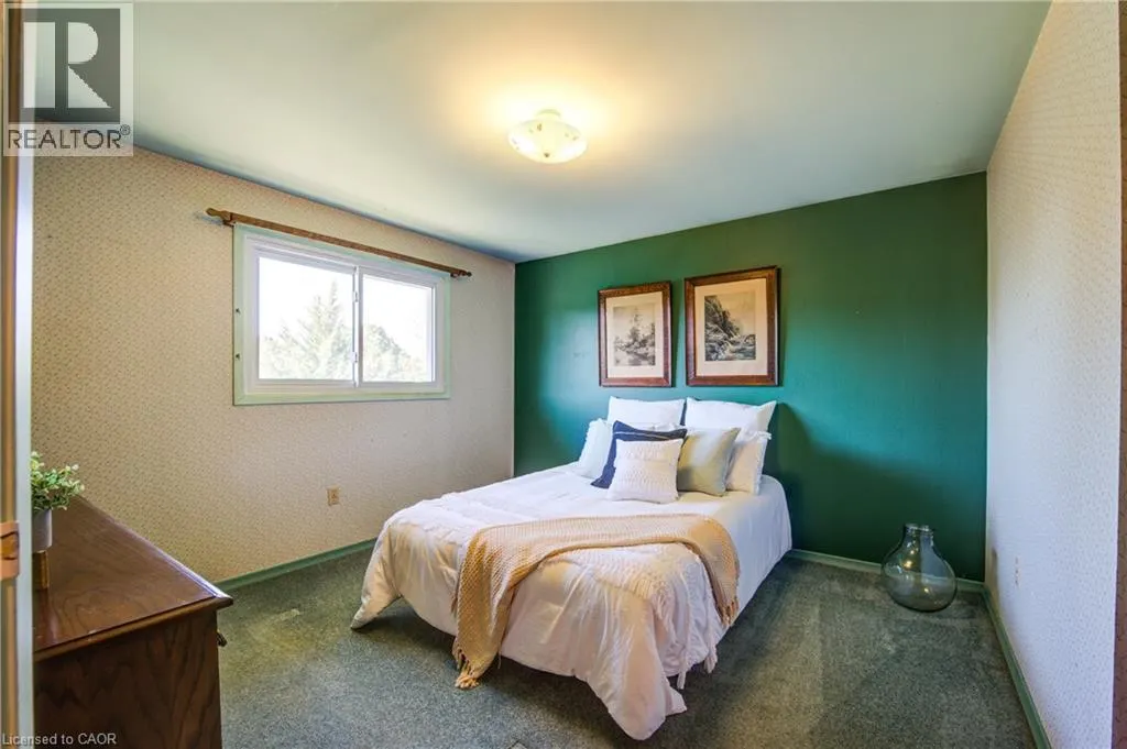 302 BORDEN Court
