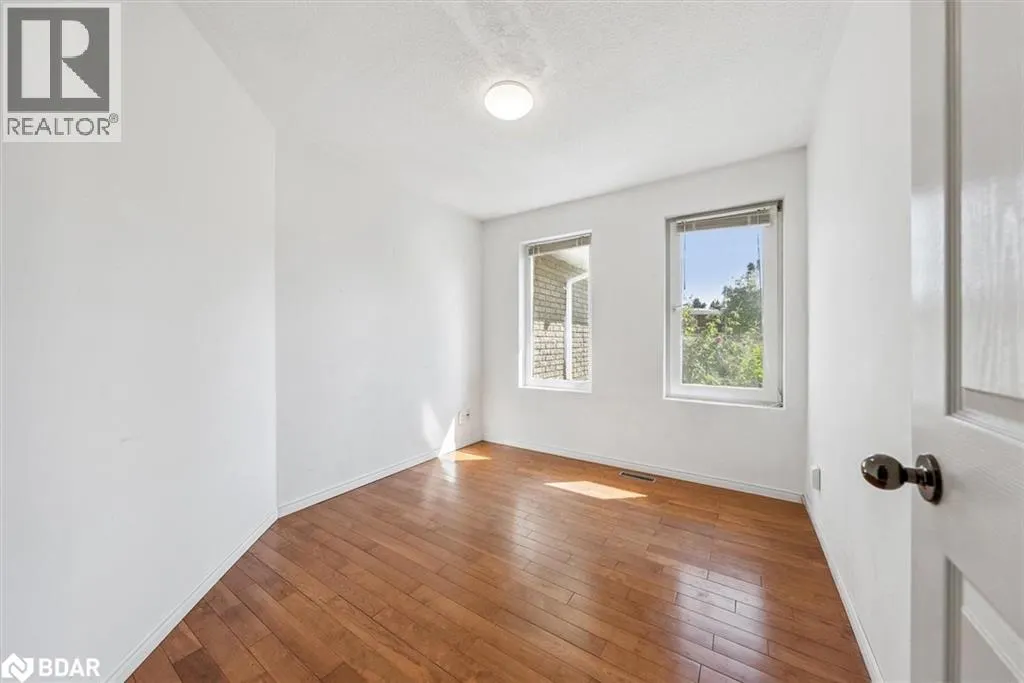 46 FOREST HILL Drive