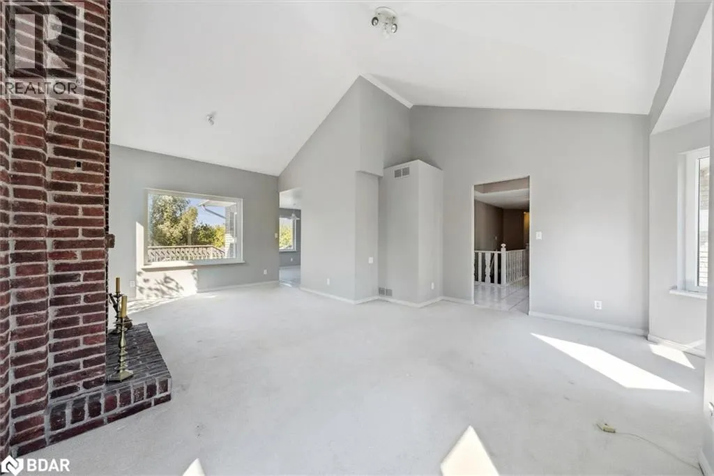 46 FOREST HILL Drive