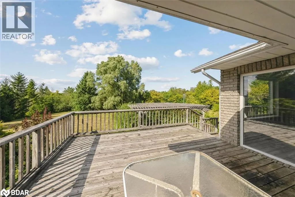 46 FOREST HILL Drive