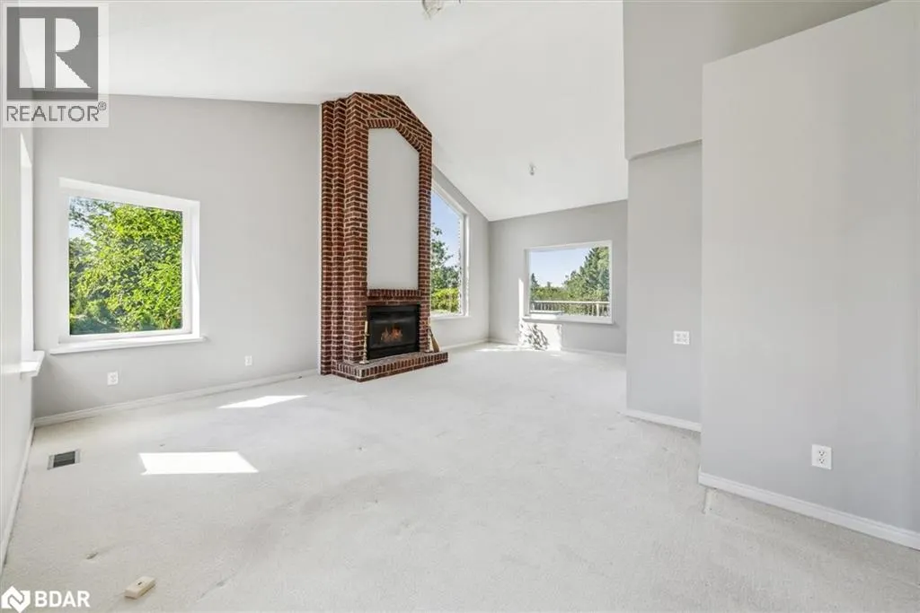 46 FOREST HILL Drive