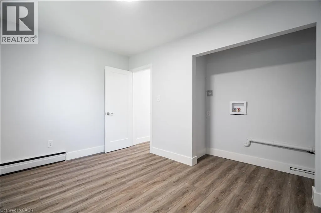 2161 GHENT Avenue Unit# 4, #4