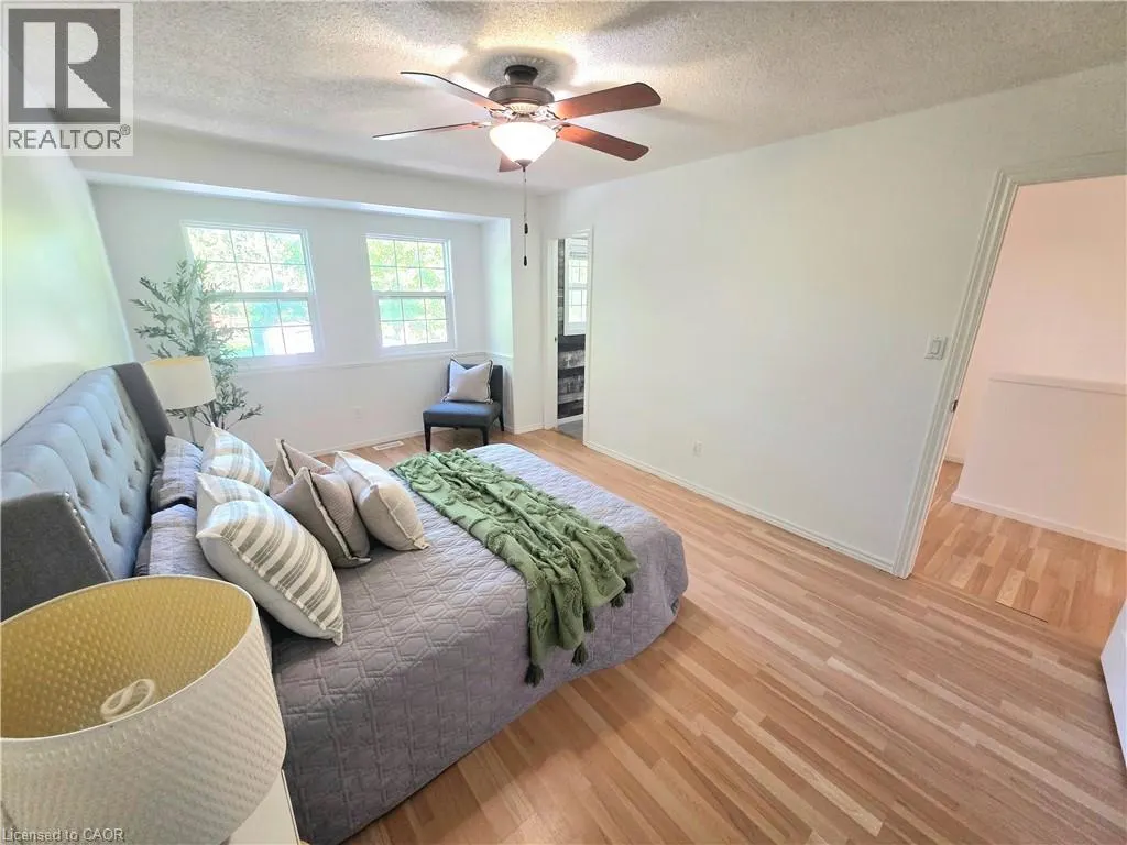 26 POPLAR Drive Unit# 5, #5