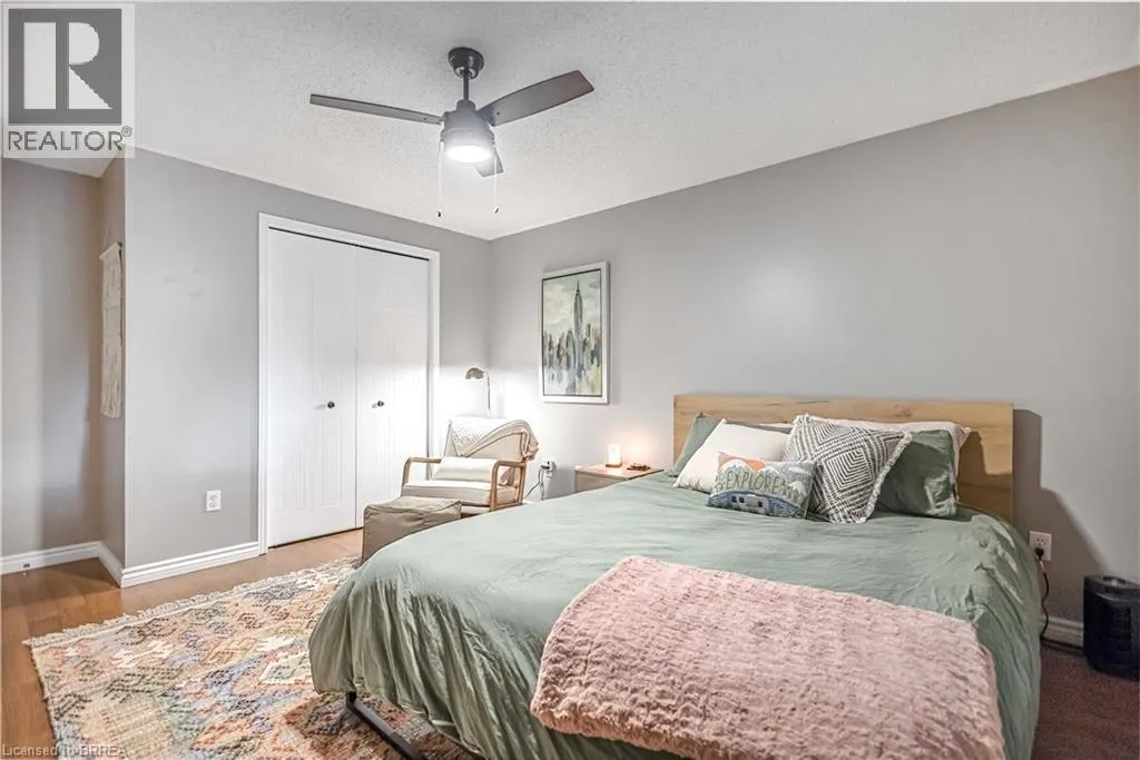 27 CANDLEWOOD Drive