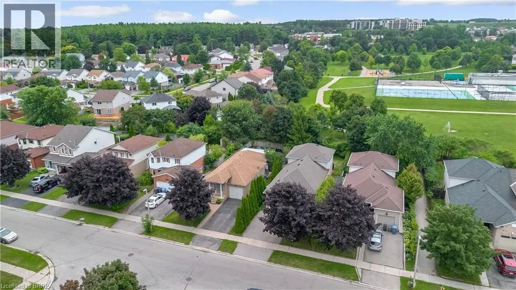 27 CANDLEWOOD Drive