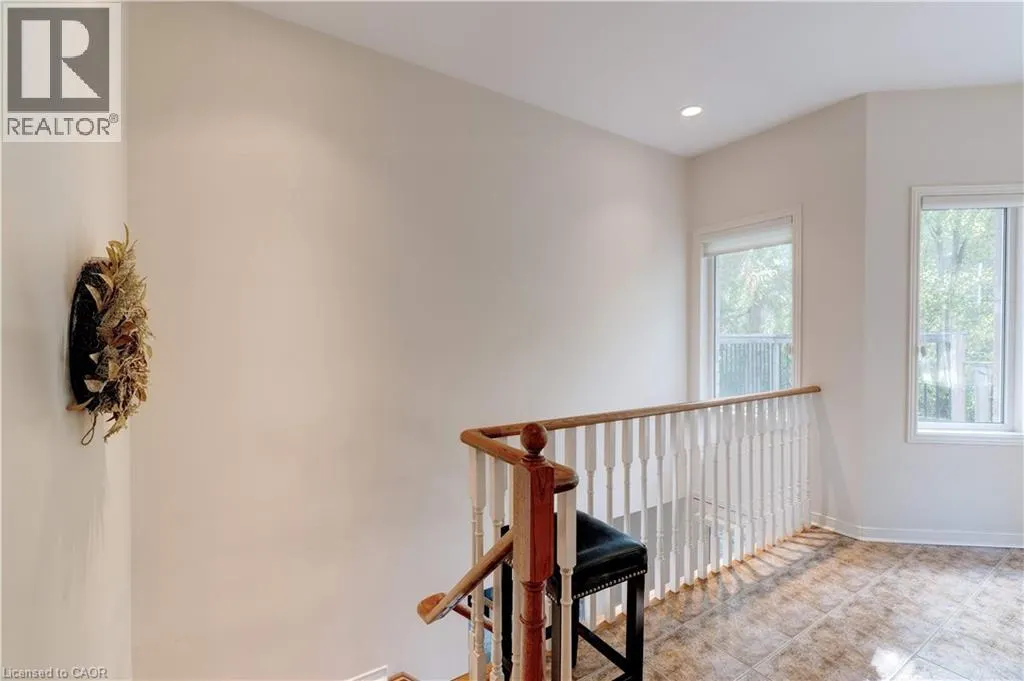 2500 WESTOAK TRAILS Boulevard