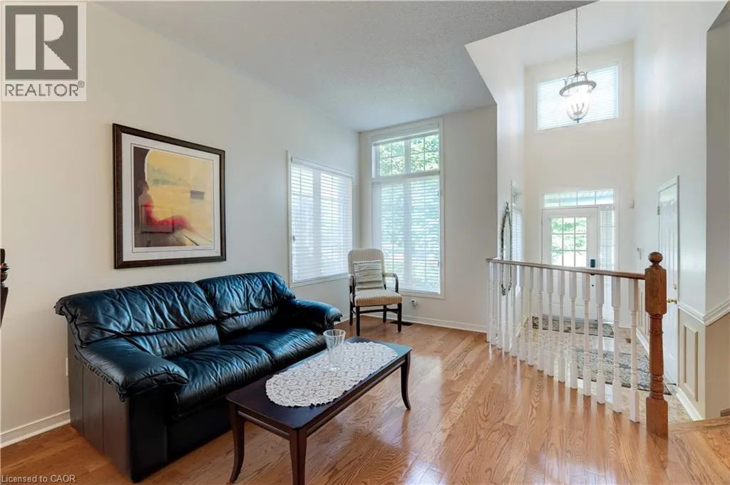 2500 WESTOAK TRAILS Boulevard