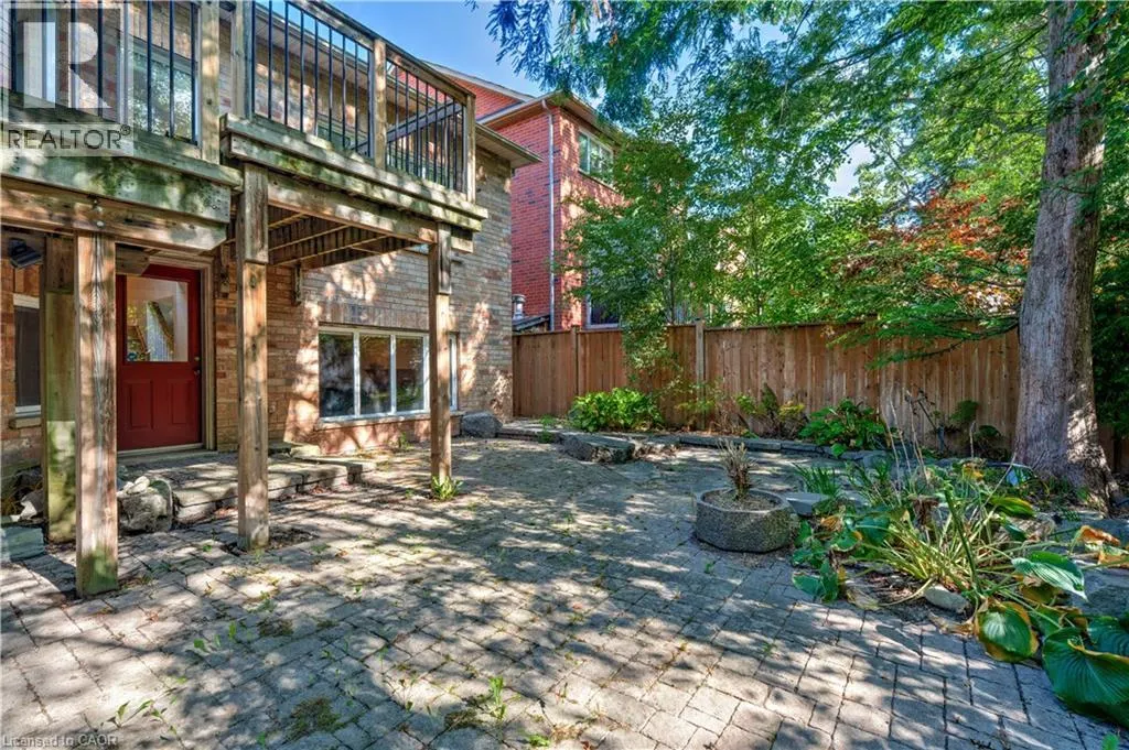 2500 WESTOAK TRAILS Boulevard