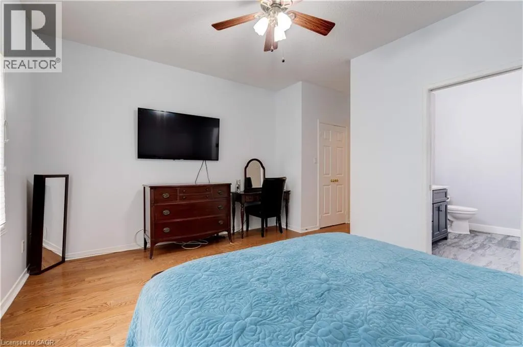 2500 WESTOAK TRAILS Boulevard