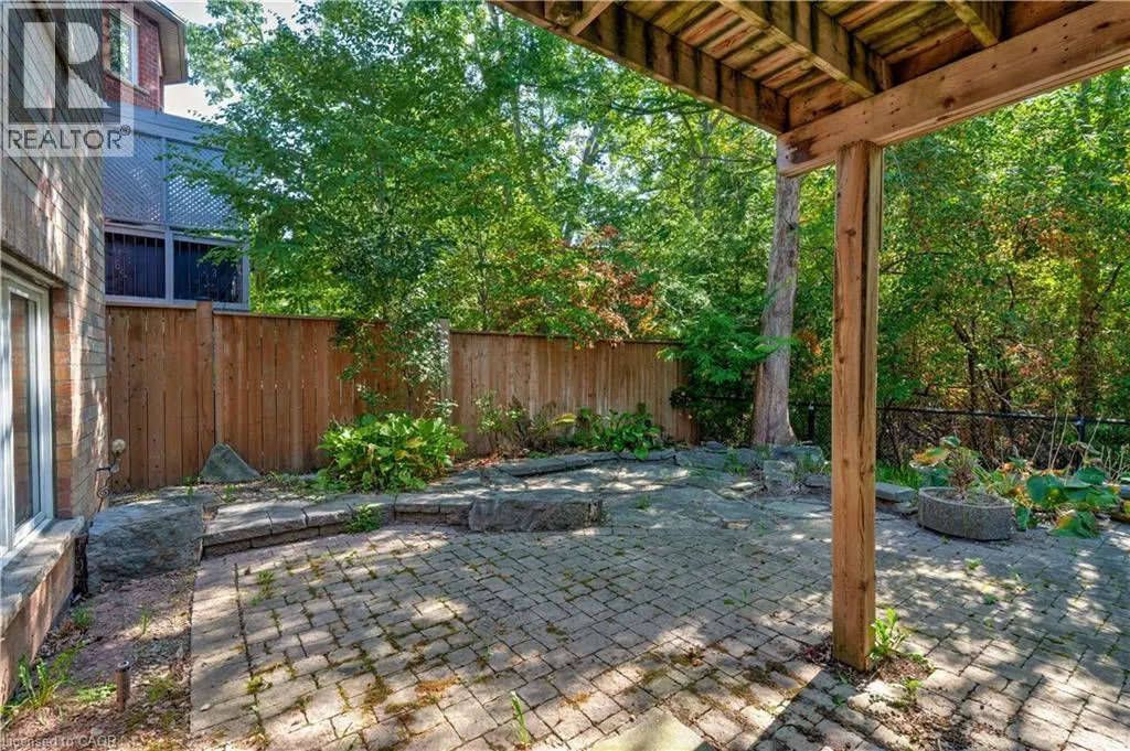 2500 WESTOAK TRAILS Boulevard