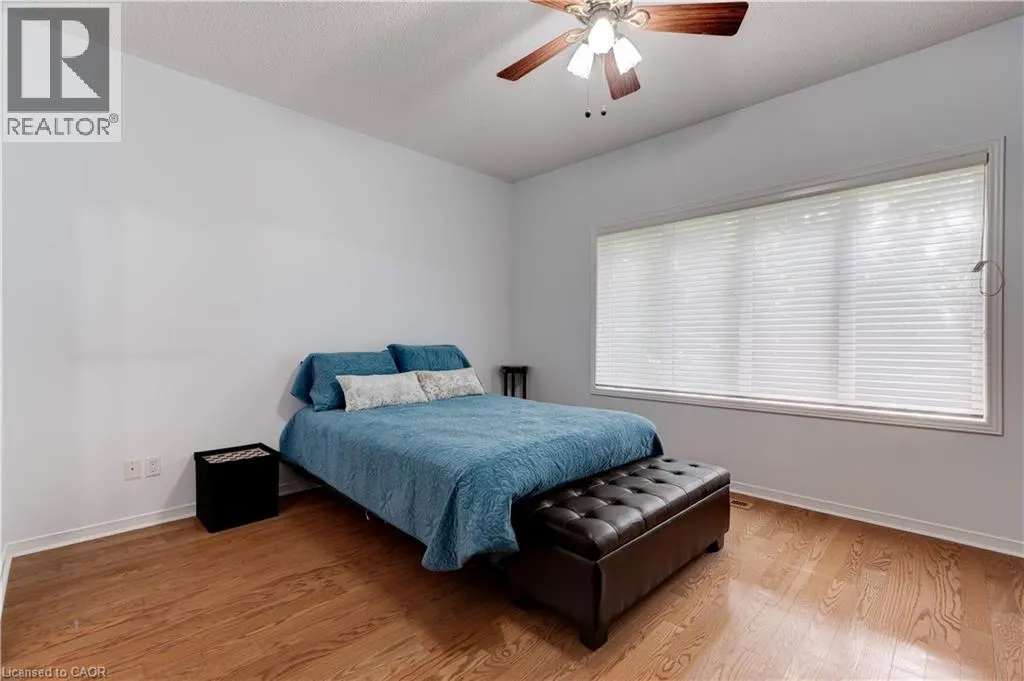 2500 WESTOAK TRAILS Boulevard