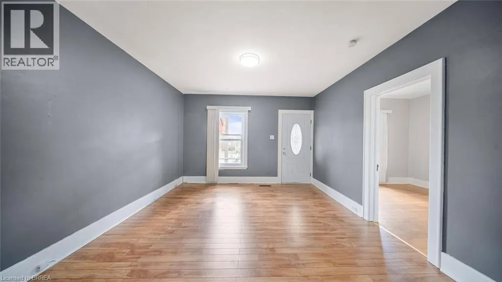 35 SALISBURY Avenue