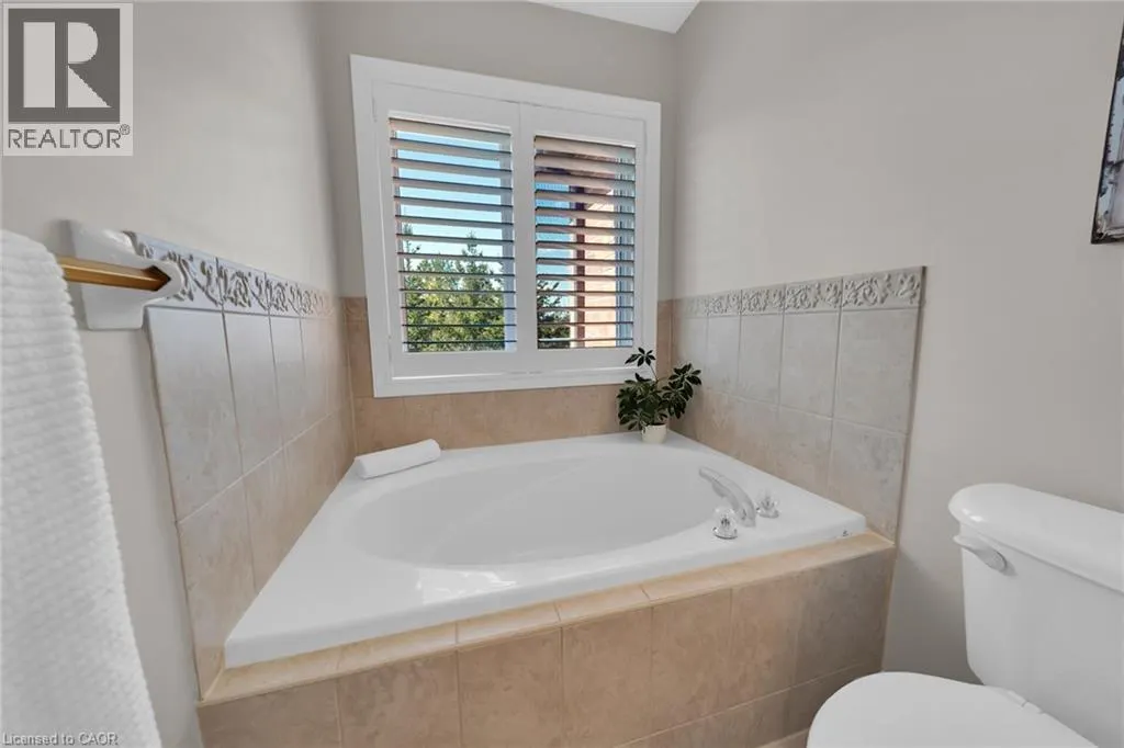 300 RAVINEVIEW Way Unit# 41, #41