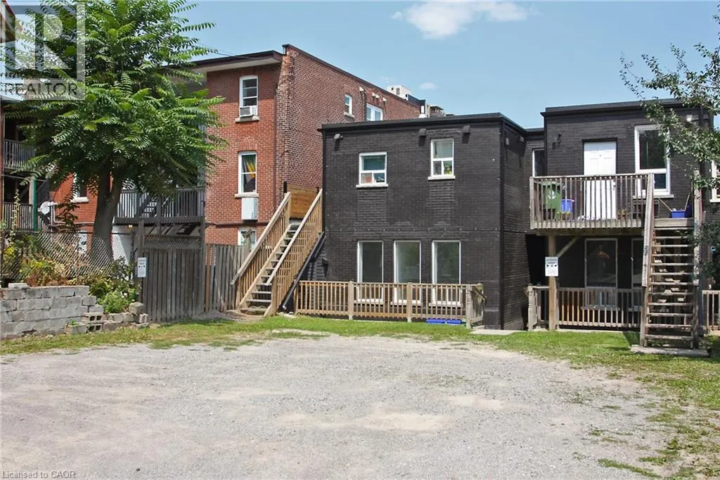 590 MAIN Street E Unit# 4, #4