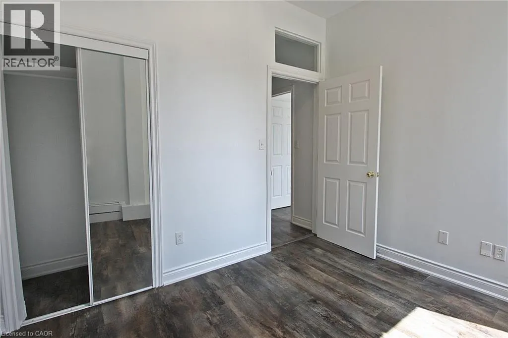 590 MAIN Street E Unit# 4, #4