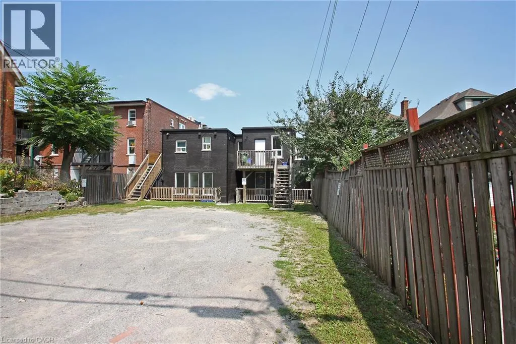 590 MAIN Street E Unit# 4, #4