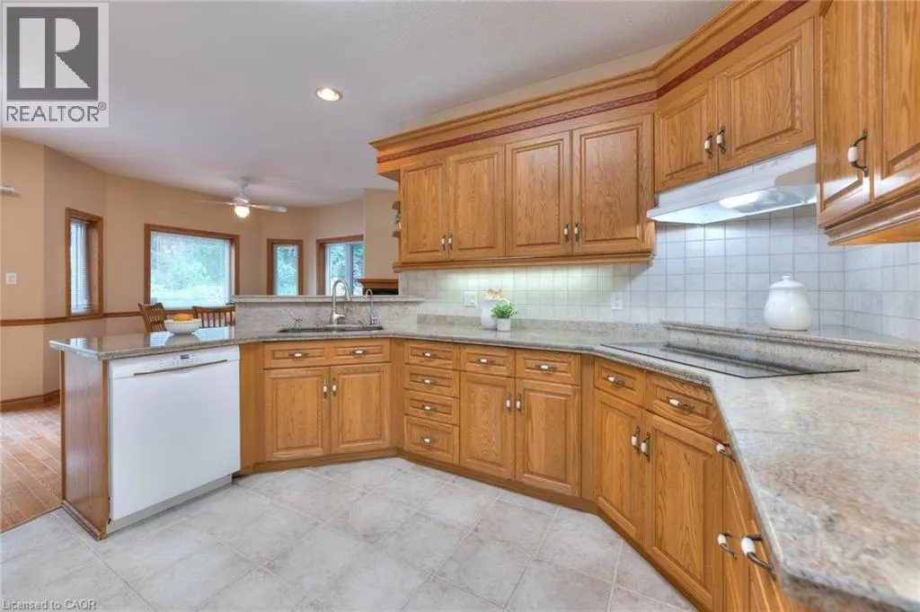 422 HAGEN Court