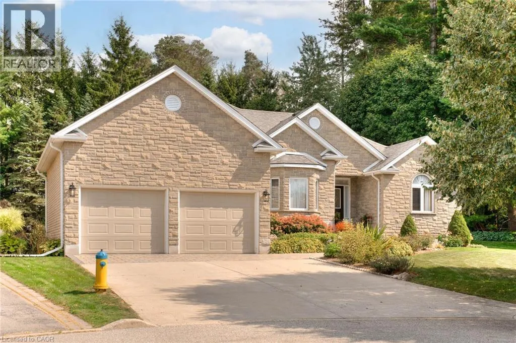 422 HAGEN Court