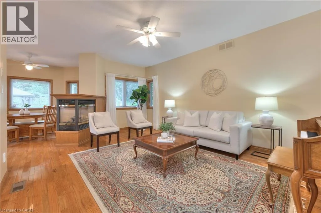 422 HAGEN Court