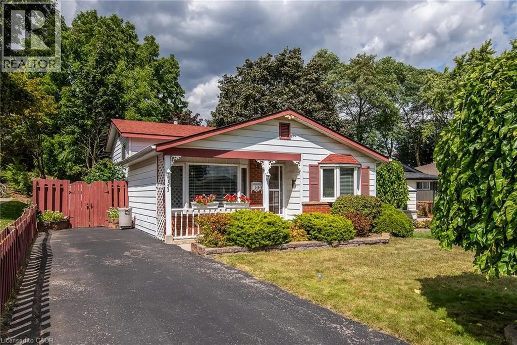 153 PINEDALE Drive