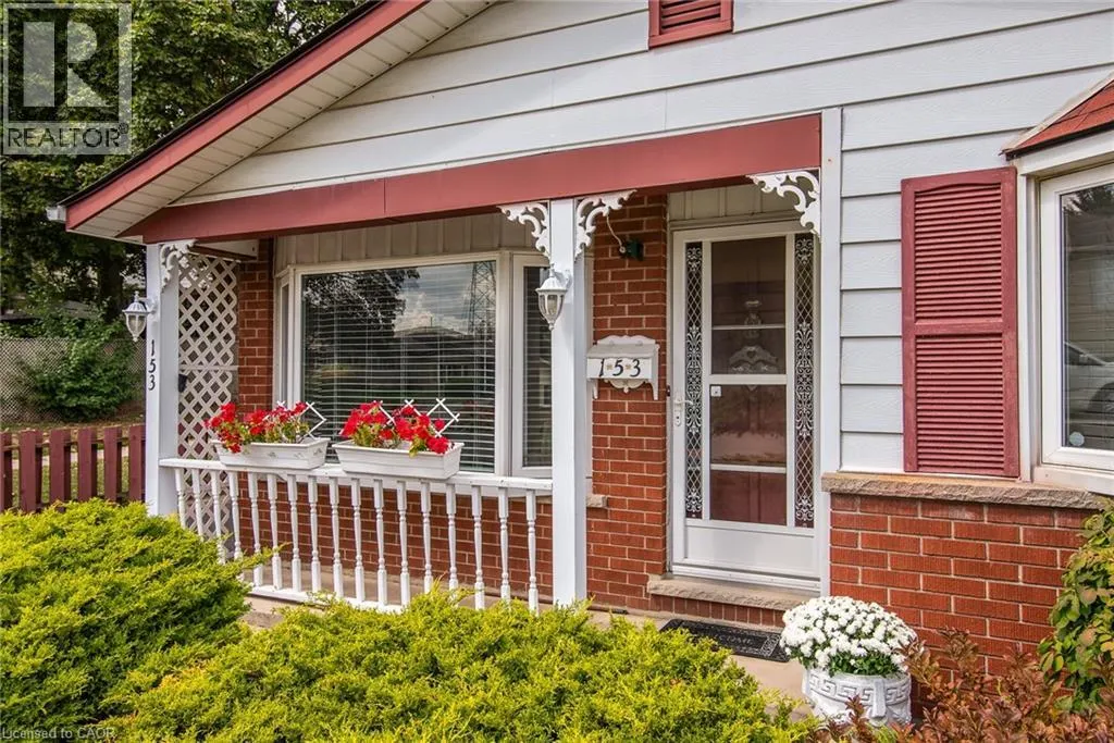 153 PINEDALE Drive