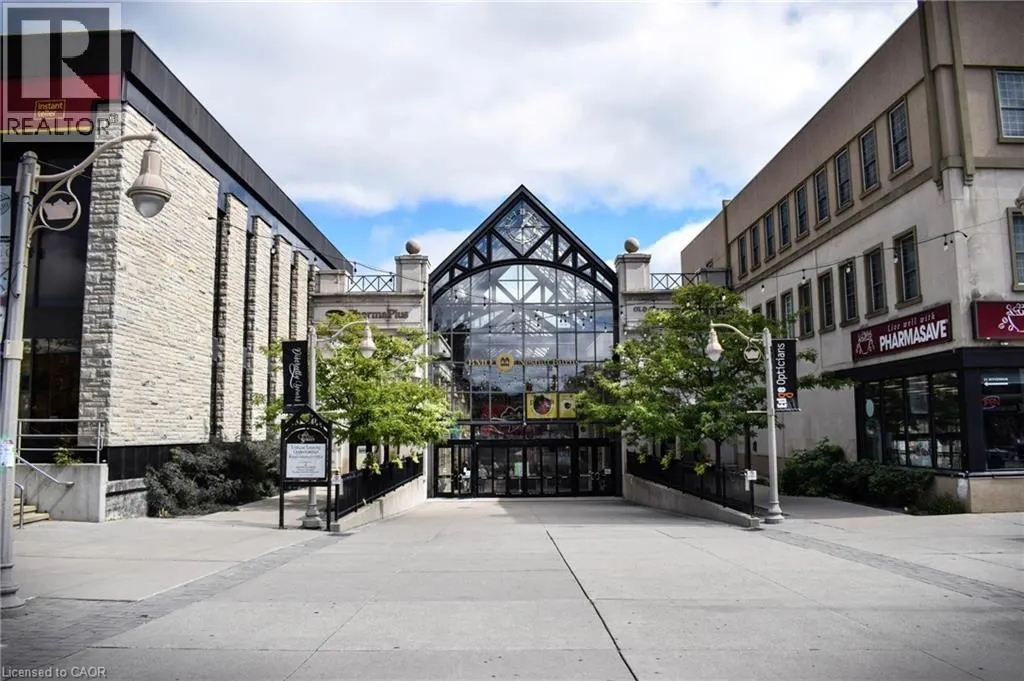 200 WOOLWICH Street Unit# 204, #204