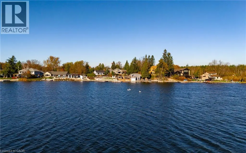 9 LAKE Avenue E
