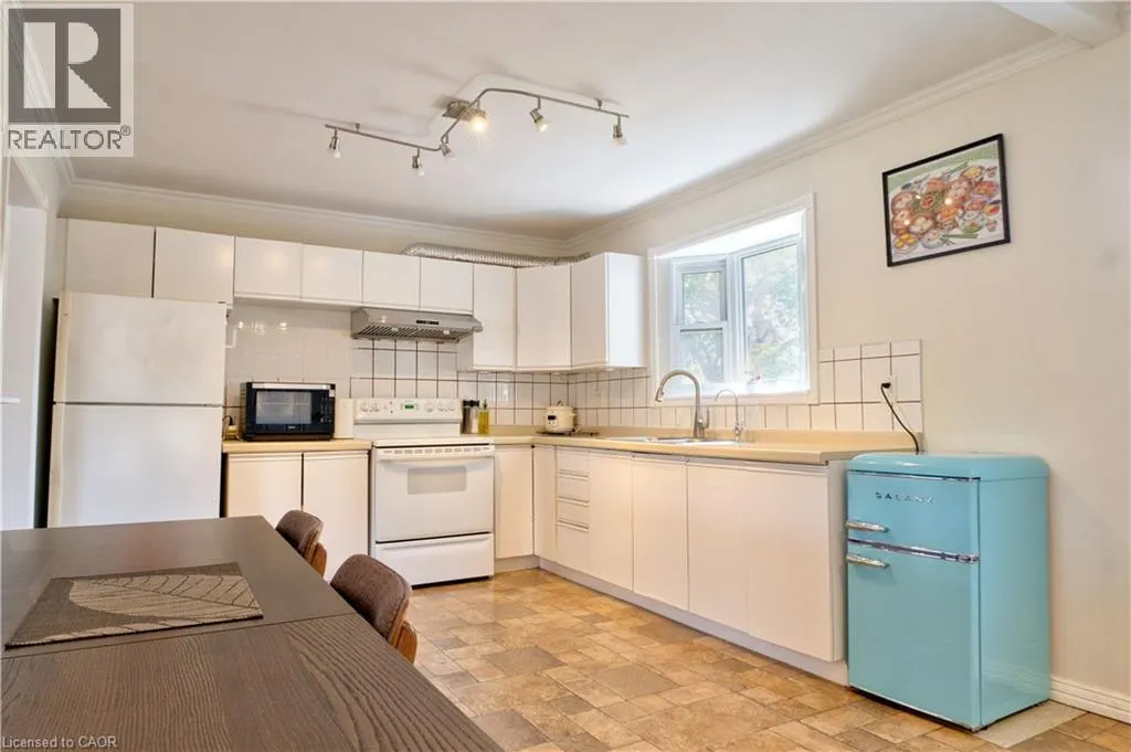 365 ADELINE Drive