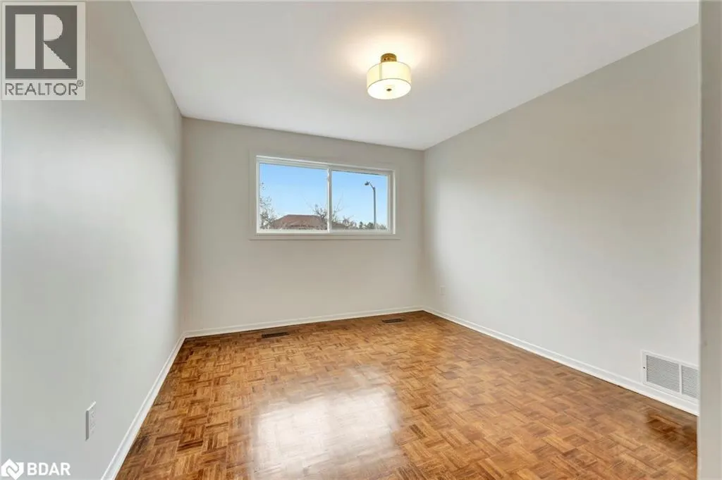 780 WOODWARD Avenue