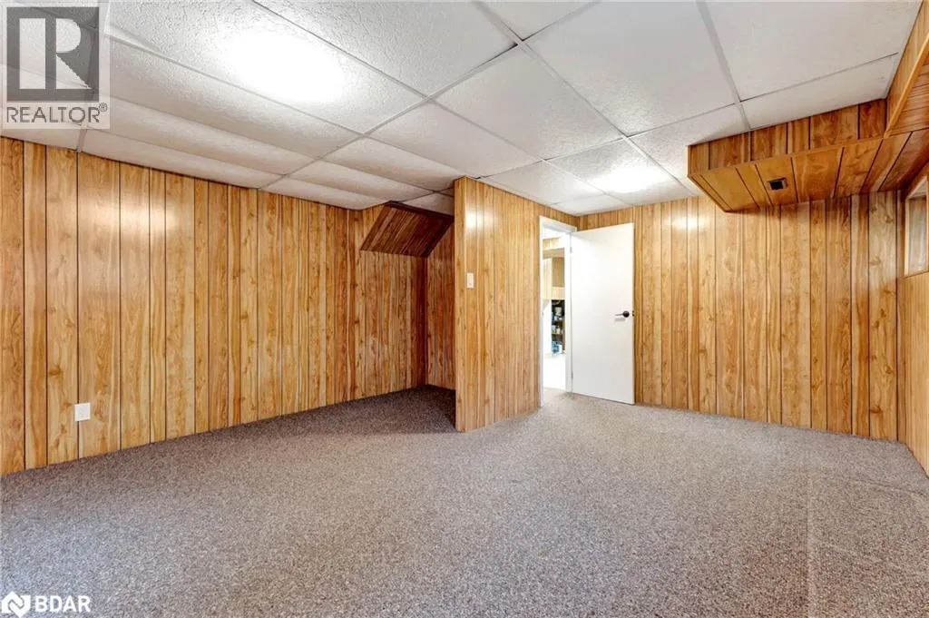 780 WOODWARD Avenue