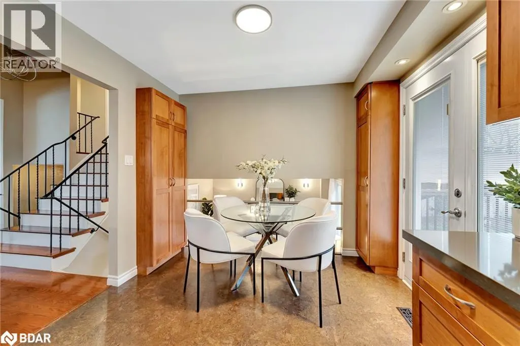 780 WOODWARD Avenue