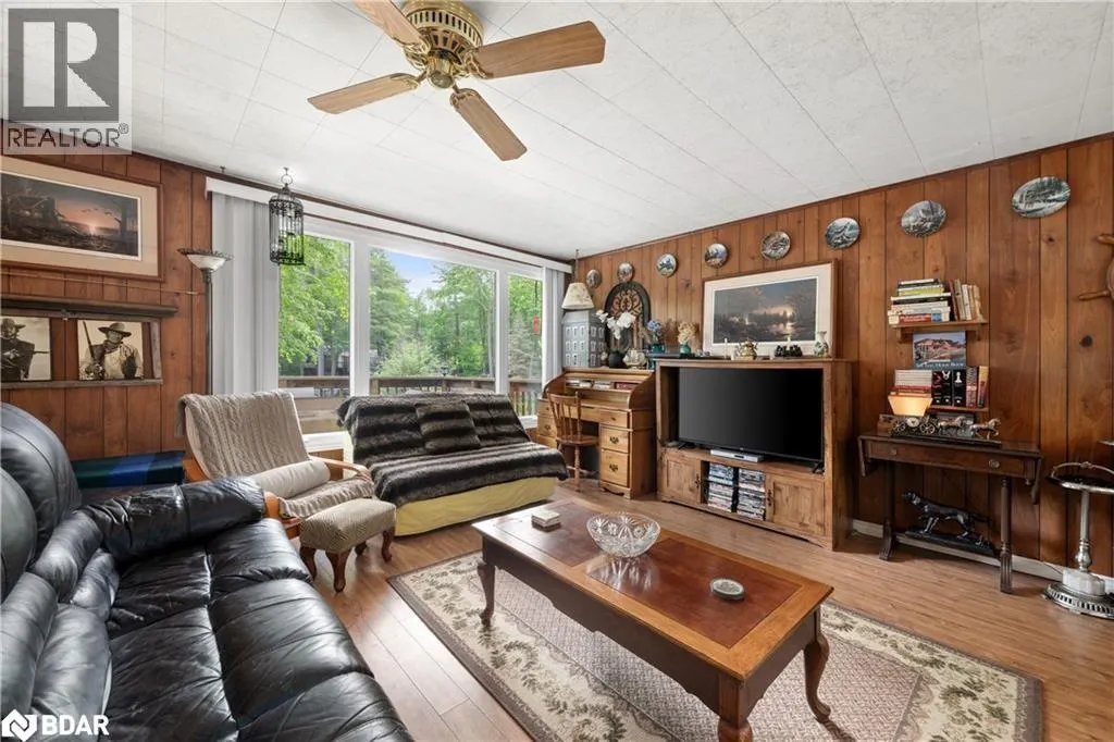 2735 SHEPHERD Lane