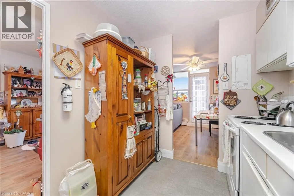 541 BLACKTHORN Avenue Unit# 1110, #1110