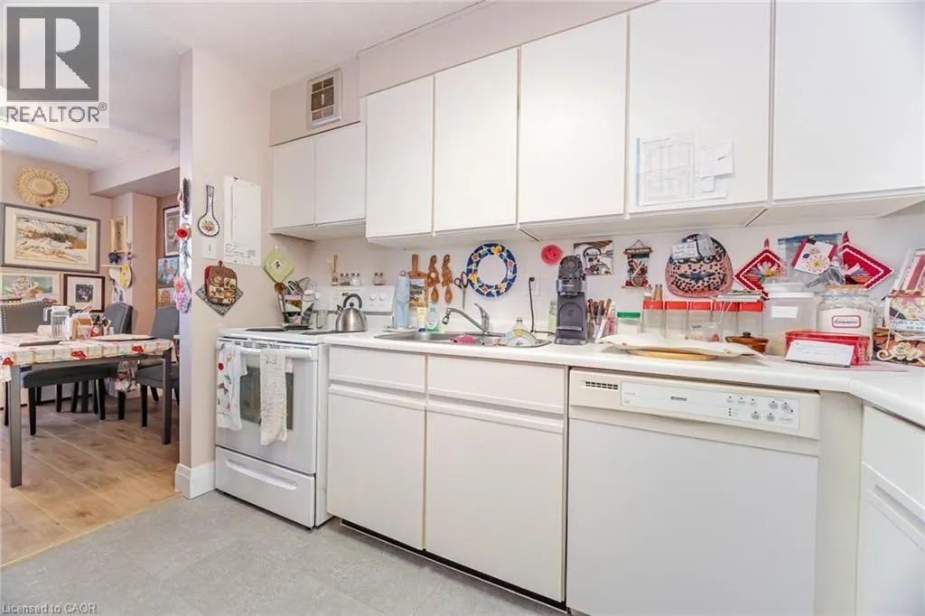 541 BLACKTHORN Avenue Unit# 1110, #1110