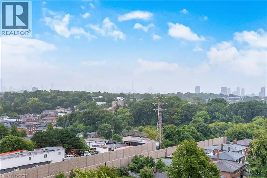 541 BLACKTHORN Avenue Unit# 1110, #1110
