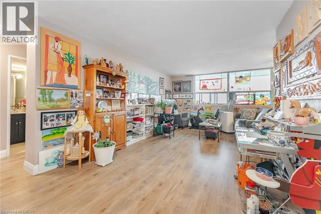 541 BLACKTHORN Avenue Unit# 1110, #1110