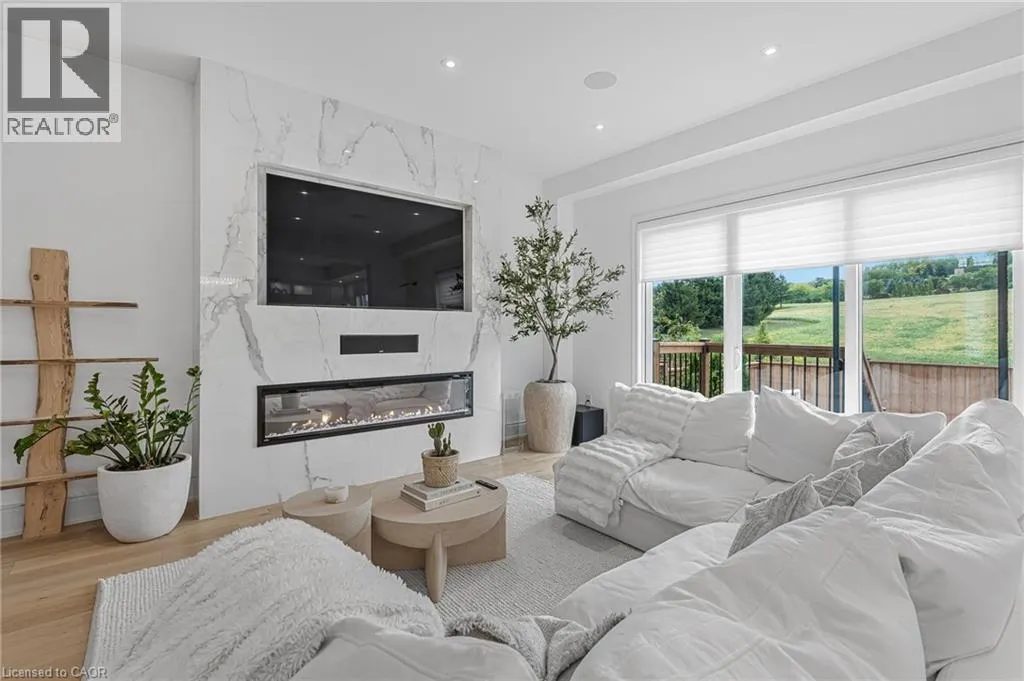 3978 HIGHLAND PARK Drive