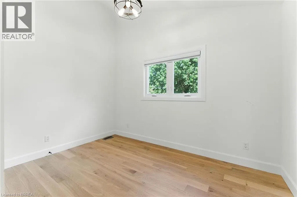 37 BARNES Avenue