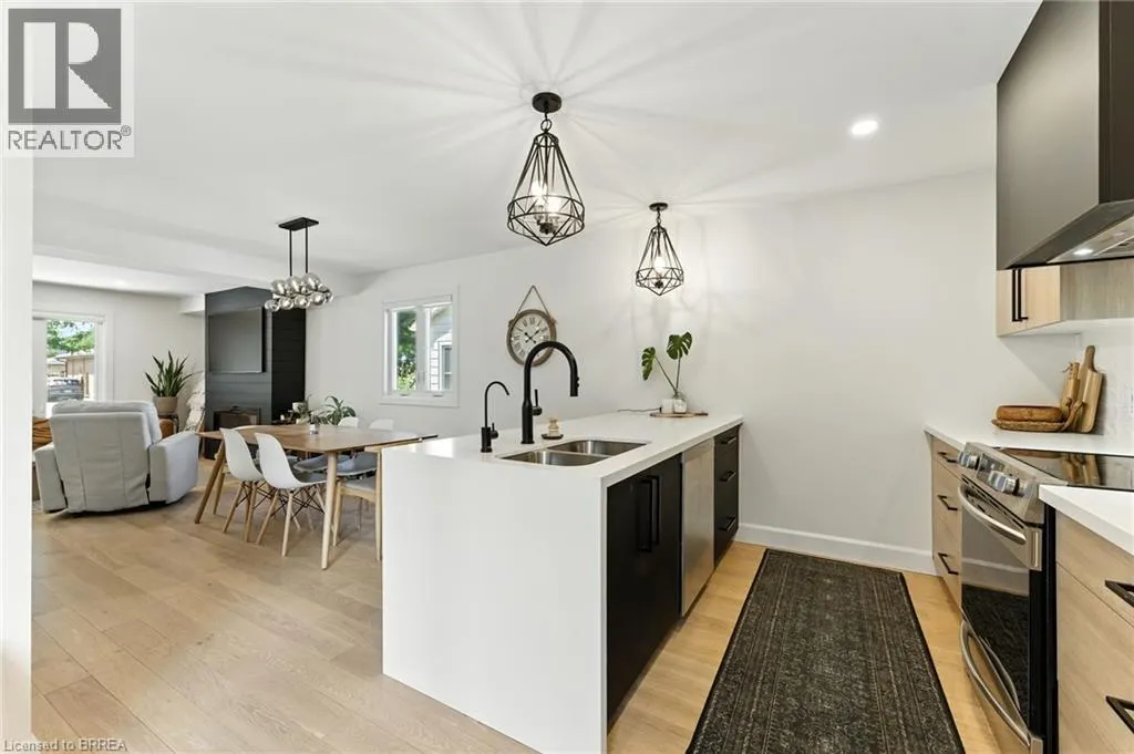 37 BARNES Avenue