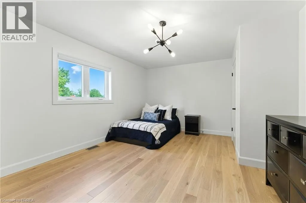 37 BARNES Avenue