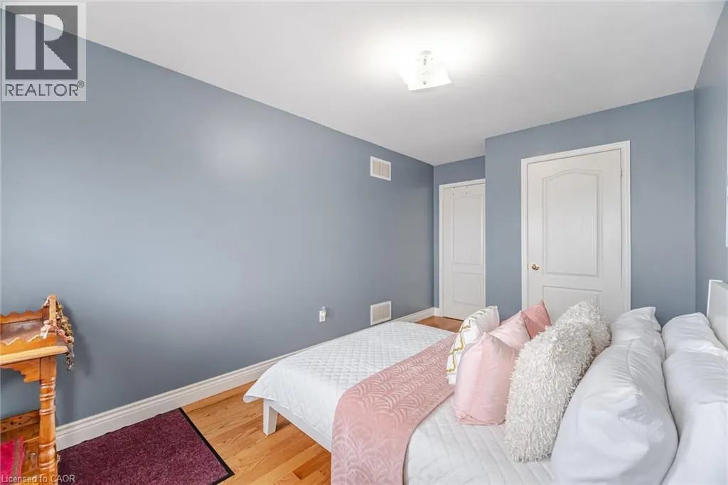 106 EASTBROOK Way