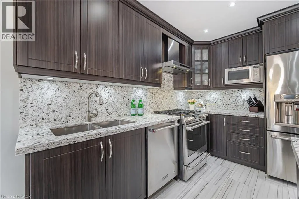 106 EASTBROOK Way