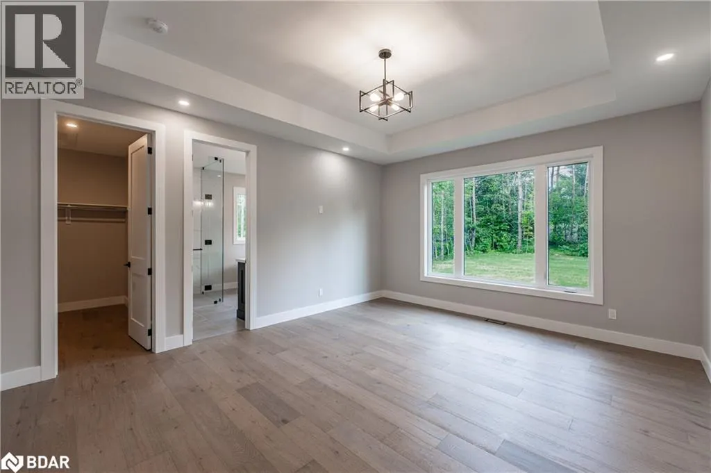 32 ALPINE Way