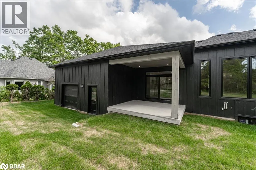 32 ALPINE Way