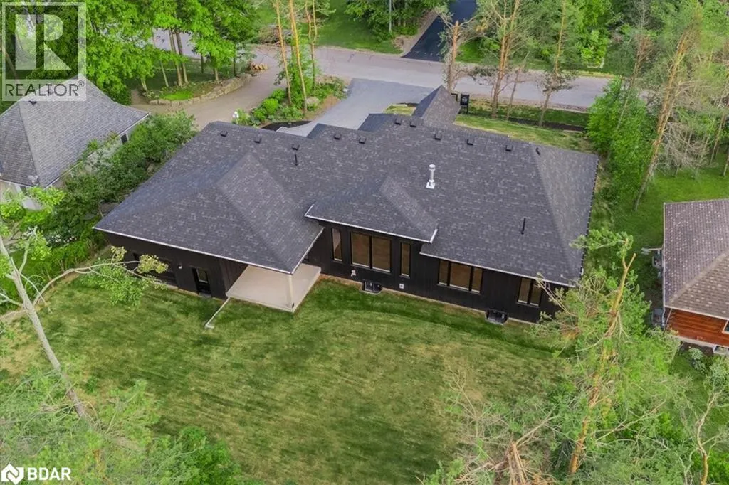 32 ALPINE Way